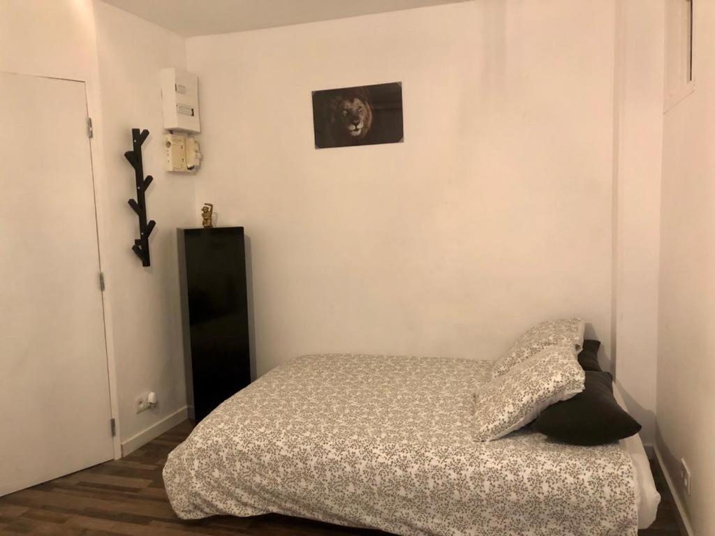 Apartament Studio Lumineux Et Equipe Villemomble Zewnętrze zdjęcie